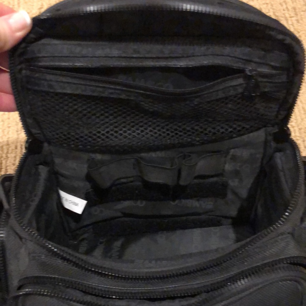 Camera case - Picture 4 of 4